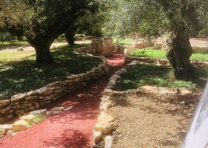 Barreira Beachfront Tents 8 캠프장 칼라마타