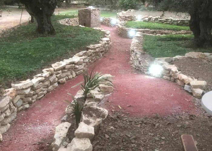 Barreira Beachfront Tents 8 캠프장 칼라마타